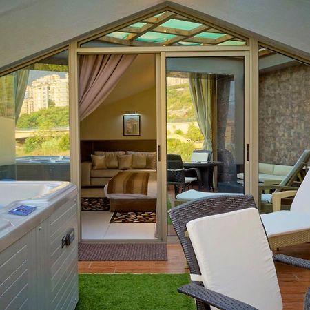 Hotel Xperience Jounieh Exteriör bild