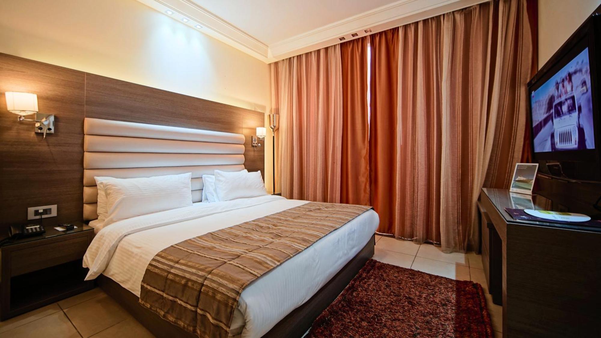 Hotel Xperience Jounieh Exteriör bild
