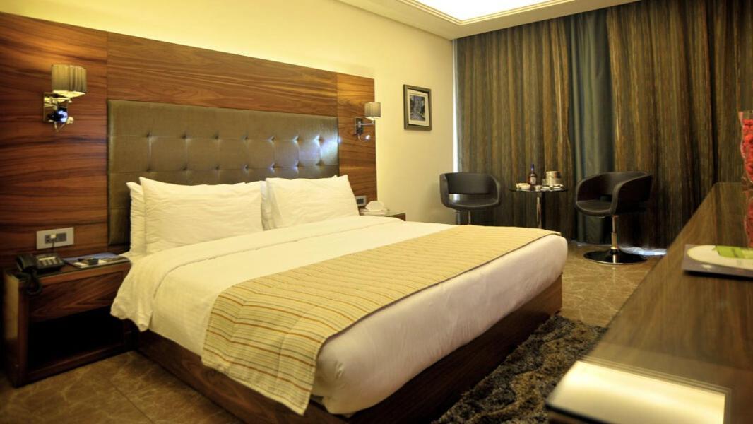 Hotel Xperience Jounieh Exteriör bild