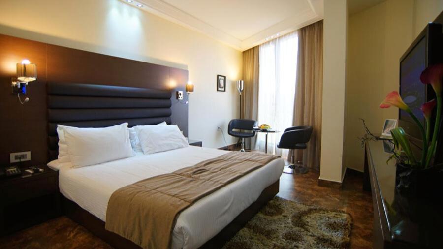 Hotel Xperience Jounieh Exteriör bild