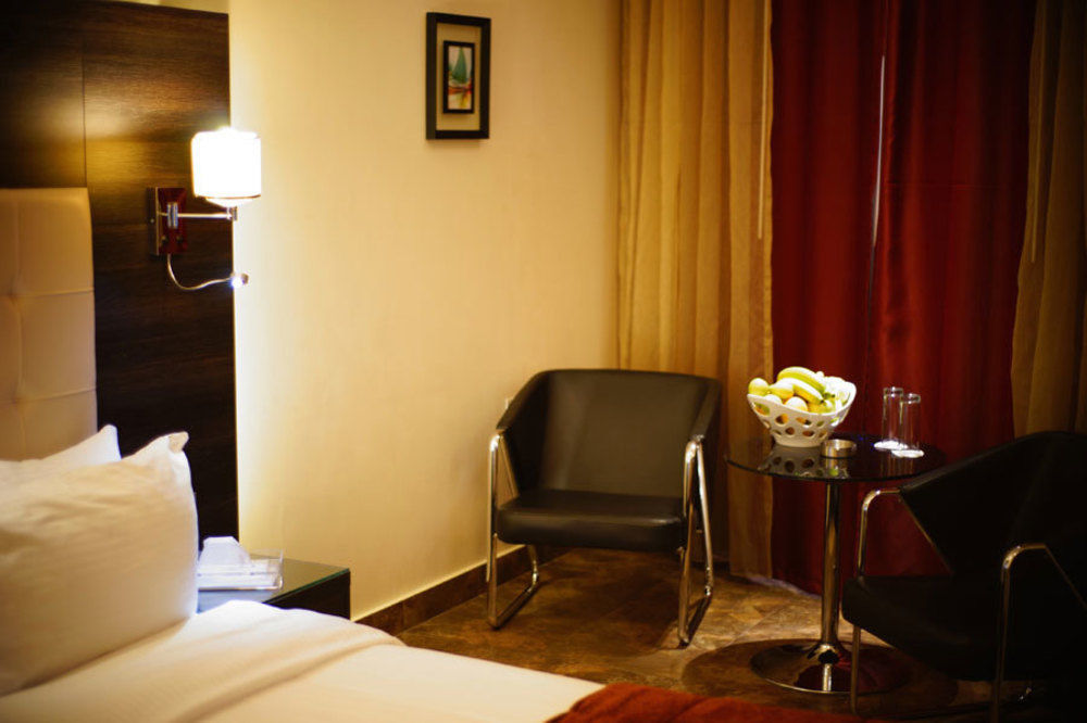 Hotel Xperience Jounieh Exteriör bild