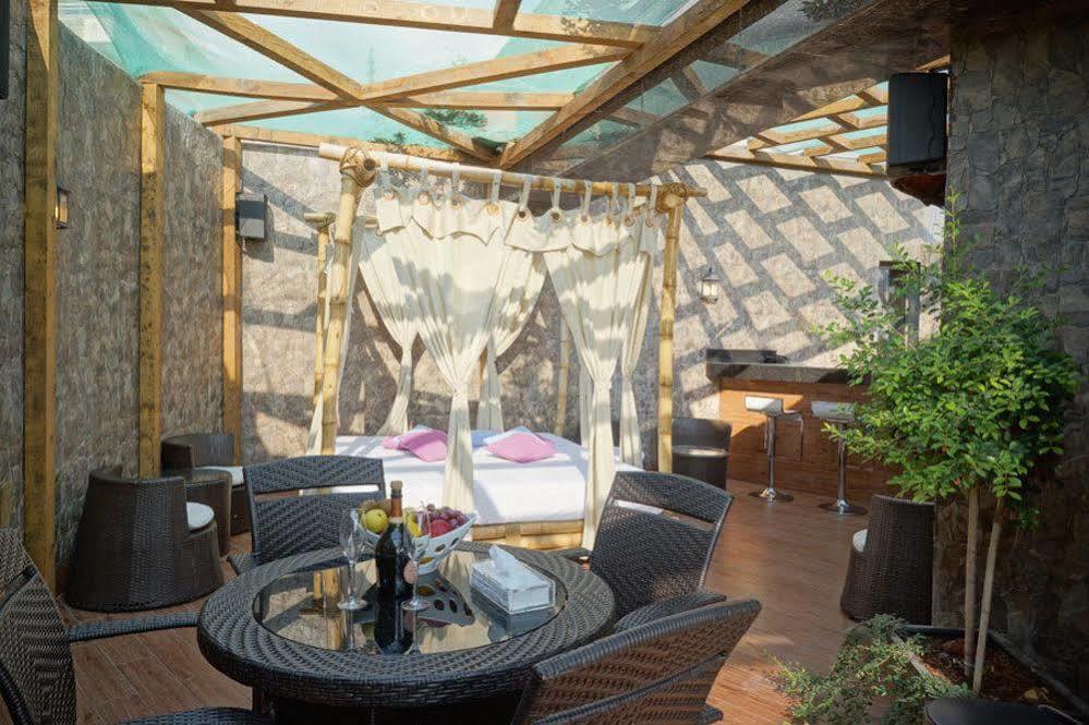 Hotel Xperience Jounieh Exteriör bild